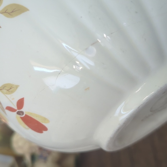 Vntg Hall Jewel Tea Autumn Leaf - Two Mixing/Serving Bowls - Picture 10 of 11